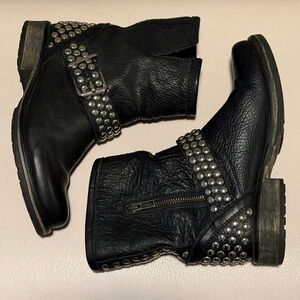 Steve Madden Fraankie Studded Moto Boots